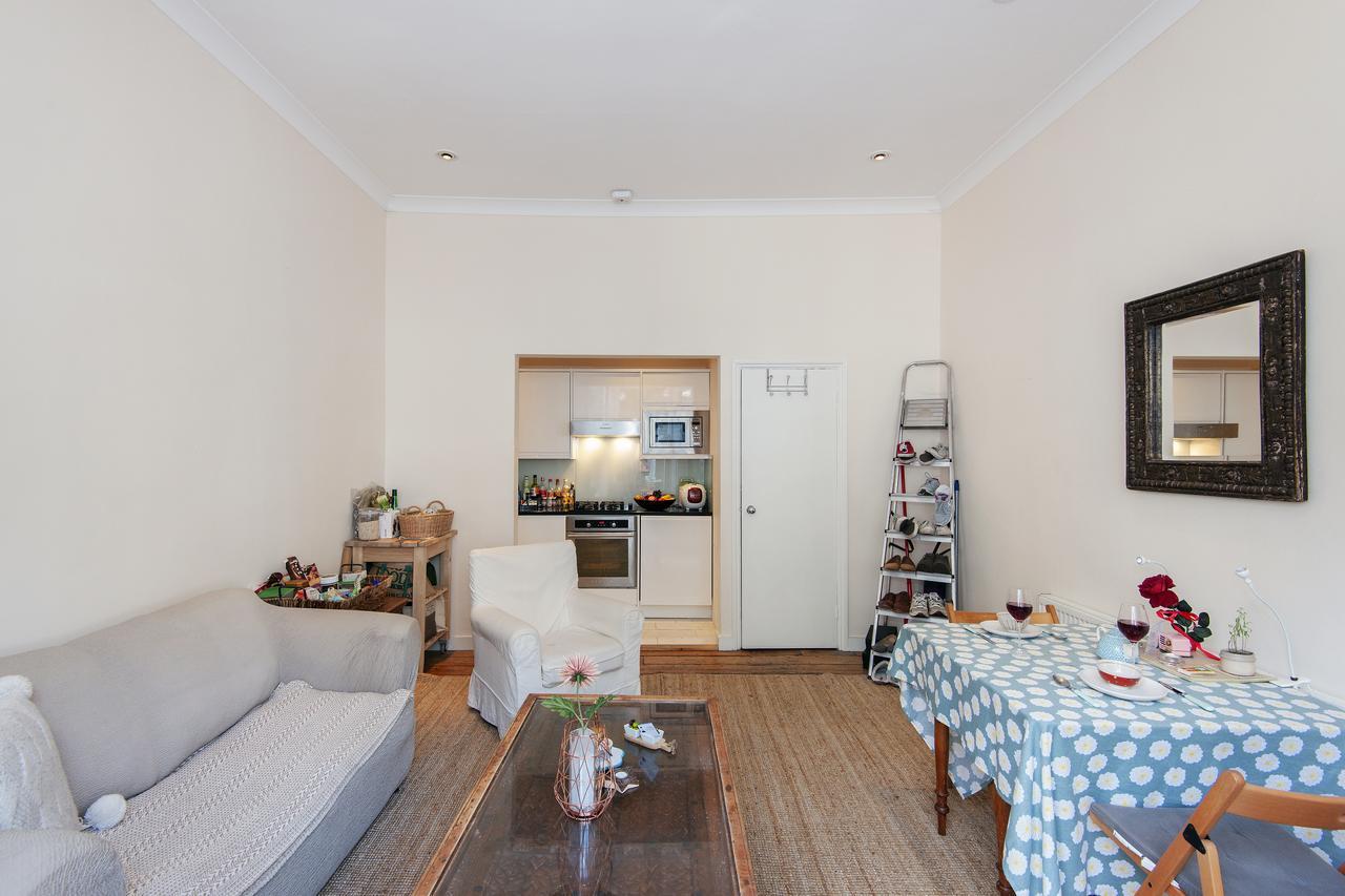 Bright Gratton Road Apartment Londýn Exteriér fotografie
